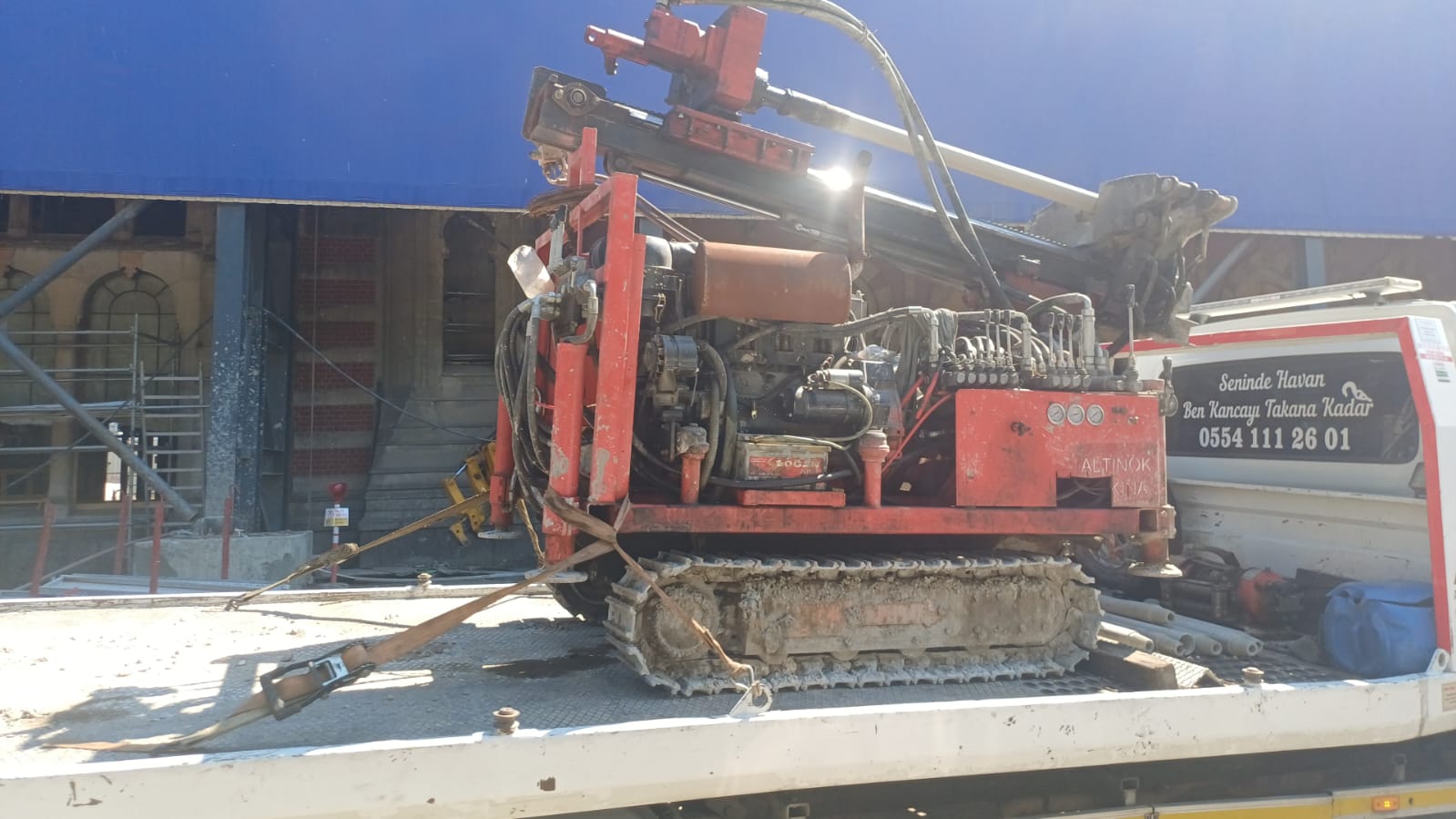 Mini kazık delgi makinesinin proje sahasına sevkiyatı